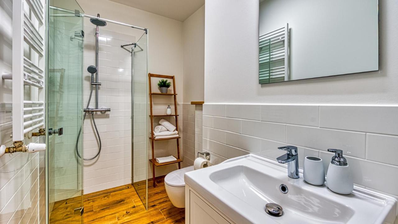 Apartament A1 Green Resort Z Basenem I Spa - 5D Apartamenty ชกลาร์สกา ปอเรมบา ภายนอก รูปภาพ